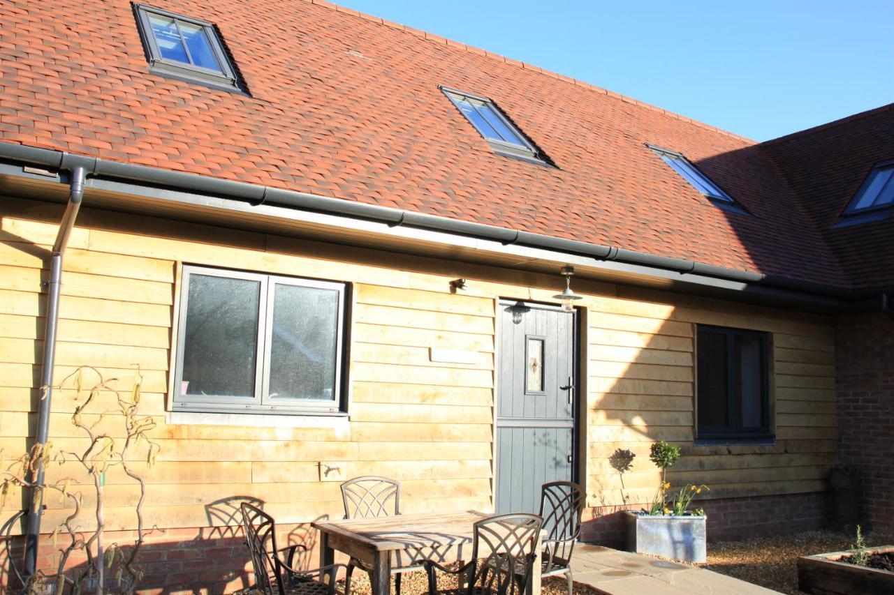Willa Charming And Luxury Retreats On Our Farm Billingshurst Zewnętrze zdjęcie